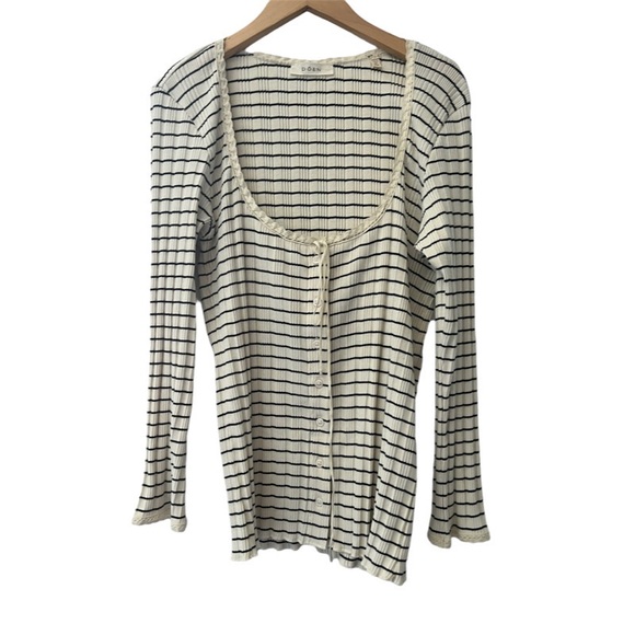 Doen Tops - DOEN VIVIENNE TEE SIZE XL